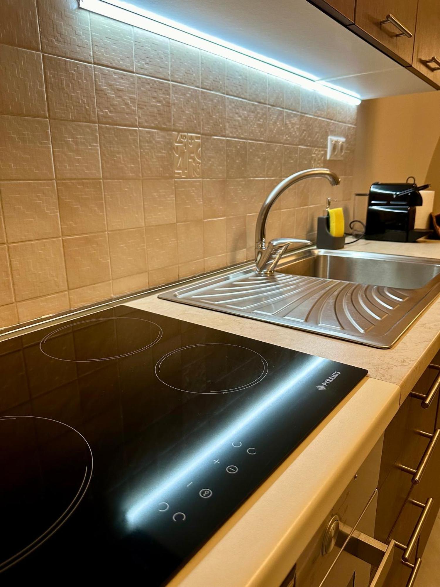 Snappyb Living Spaces Dedeağaç Dış mekan fotoğraf